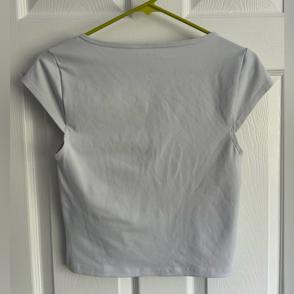 Abercrombie & Fitch Soft A&F Women’s Seamless Fabric Cap Sleeve Cropped Tee sz S - Picture 5 of 7